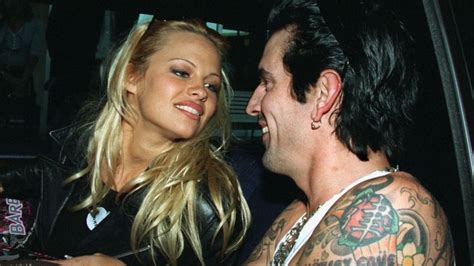 pam anderson tommy lee tape|Timeline: Pamela Anderson and Tommy Lees sex。